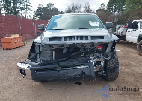 2021 Toyota Tundra Sr5 из США, поврежденный, VIN 5TFEY5F18MX287046